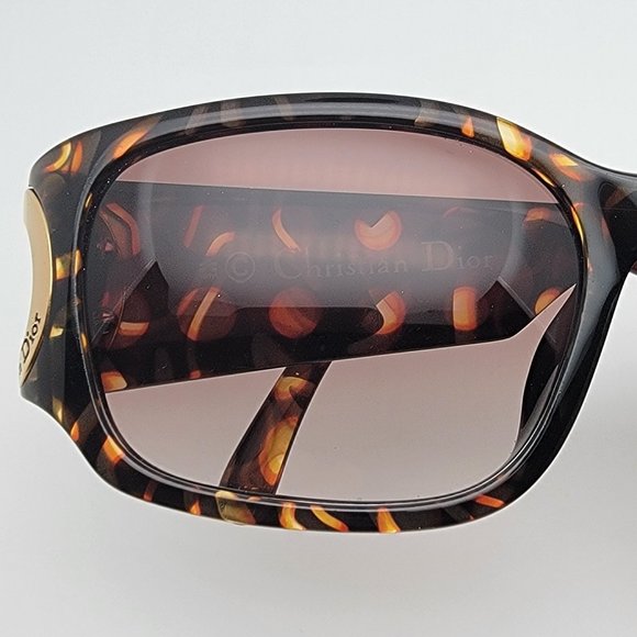 *SOLD* Christian Dior 2660 10 Tortoise Gold Frame Brown Gradient Lens Sunglasses - Picture 12 of 12